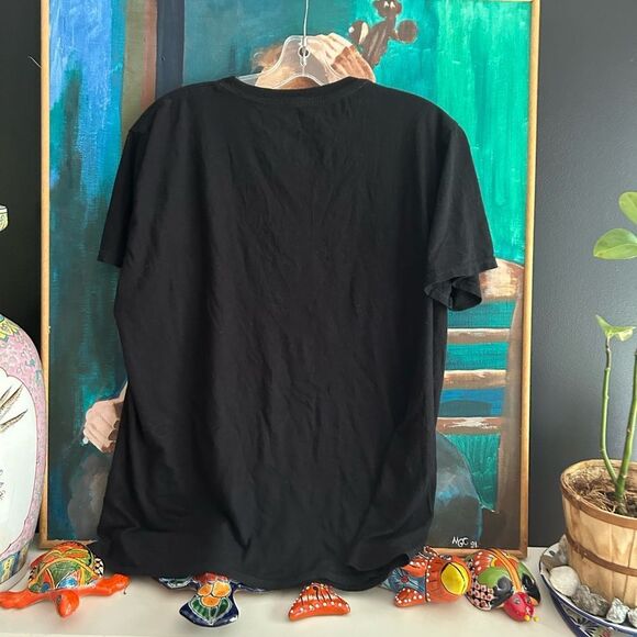 Funko Madame Leota Call in the Spirits Tee Large - Picture 8 of 15